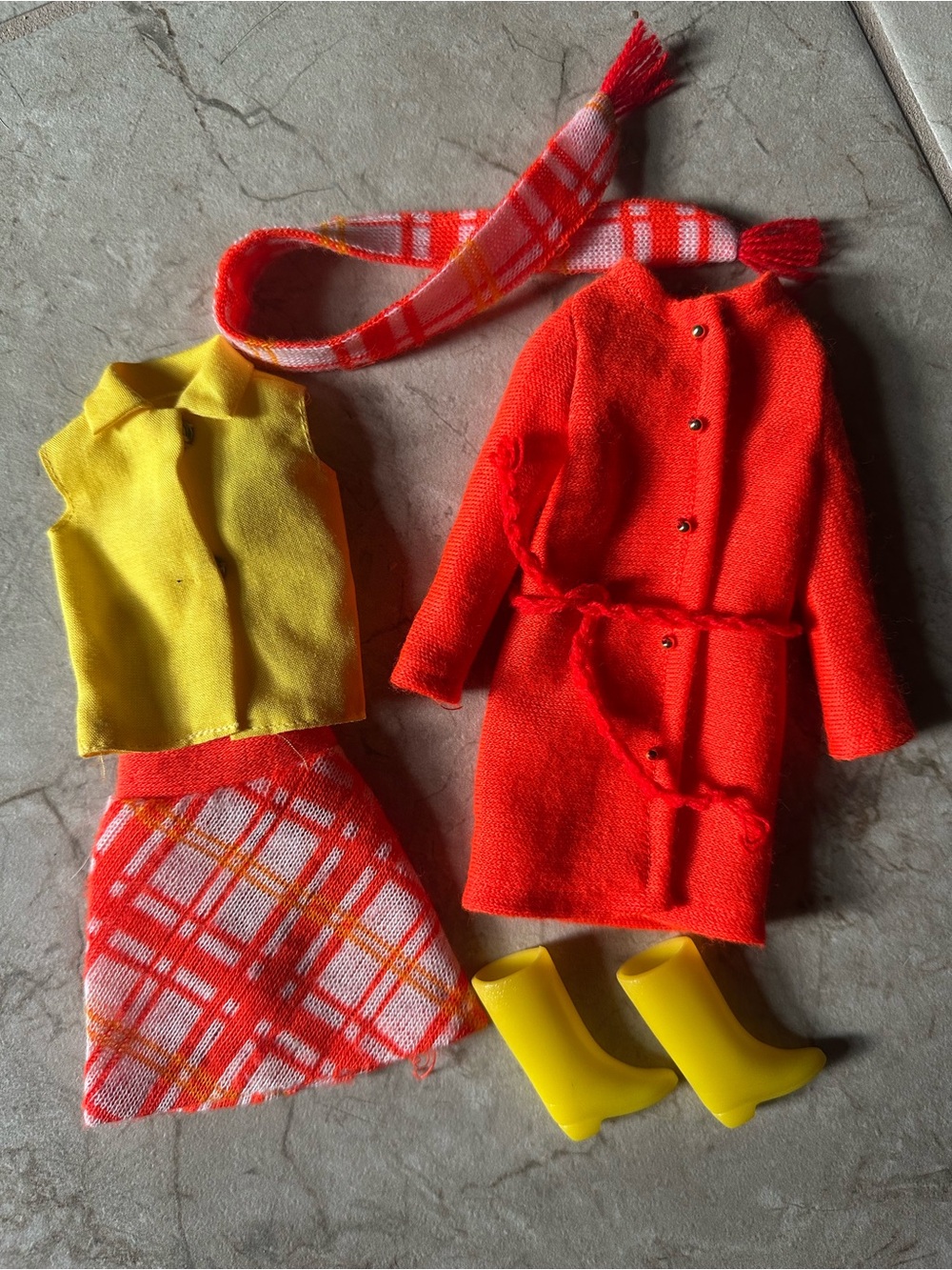 1970 Barbie Anti-Freezers outfit #1464 complete belted coat, scarf boots skirt t